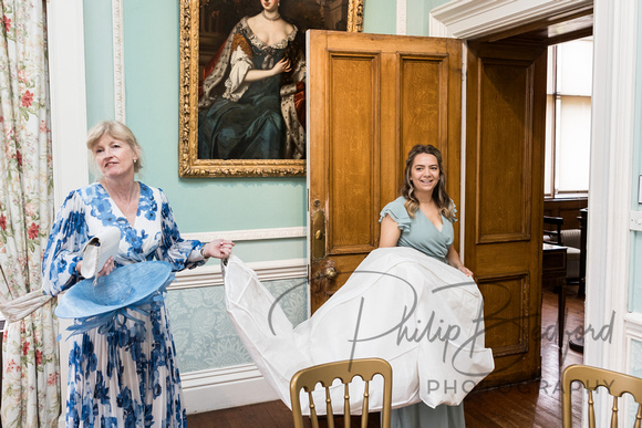 0030_Charlotte_&_Lewis_Chiddingstone_Castle_Wedding_Kent