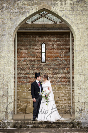0593_Charlotte_&_Lewis_Chiddingstone_Castle_Wedding_Kent