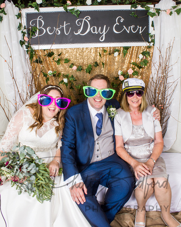 008_Steve_&_Sam_Wedding_Photo-booth_Crockstead_Farm_Lewes_East_Sussex