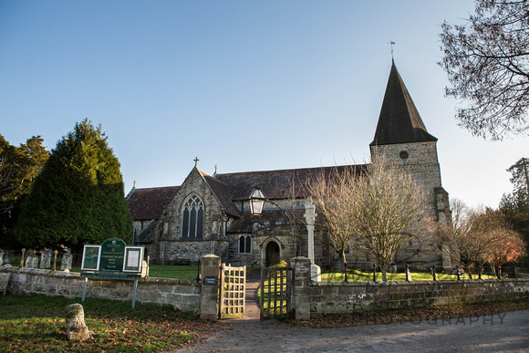 0007_Laura_&_Darren_St_Margaret_The_Queen_Church_Buxted_Wedding_East_Sussex