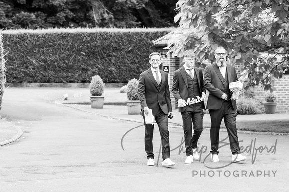 0046_Tara_&_Dean_Oaks_Farm_Wedding_Croydon_London