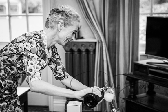 0144_Victoria_&_Scott_Lainston_House_Wedding_Winchester_Hampshire