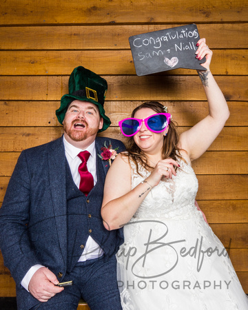 0691_Samantha_&_Niall_Pangdean_Old_Barn_Wedding_PhotoBooth_West_Sussex