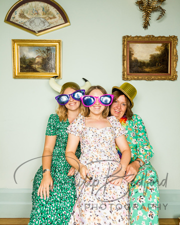 0022_Becky_&_Danny_Wadhurst_Castle_Wedding_Photo_Booth_East_Sussex