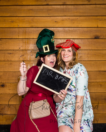 0698_Samantha_&_Niall_Pangdean_Old_Barn_Wedding_PhotoBooth_West_Sussex