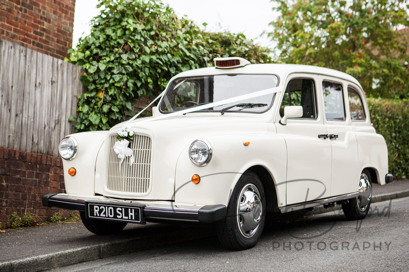 0094_Sam_&_Laura_Wedding_Chapel_Barn_Bolney_West_Sussex