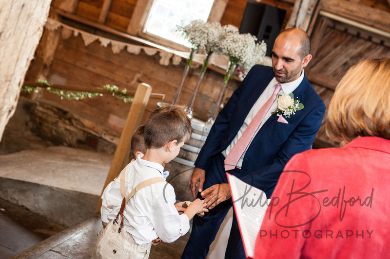 0173_Sam_&_Laura_Wedding_Chapel_Barn_Bolney_West_Sussex